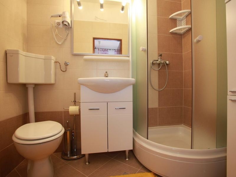 Akvarij - One Bedroom Baska  Bagian luar foto